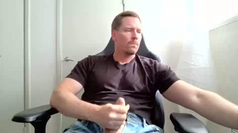 tomfin95 online show from June 30, 1:01 pm