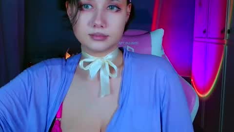 tommioo7 online show from March 19, 12:04 am