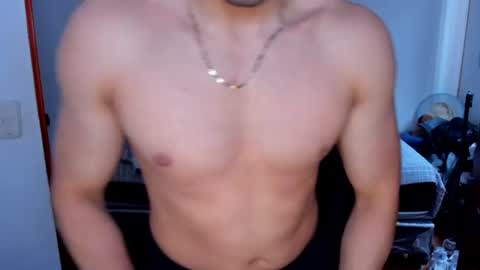 Twitter BreddTommy online show from August 9, 2:51 pm