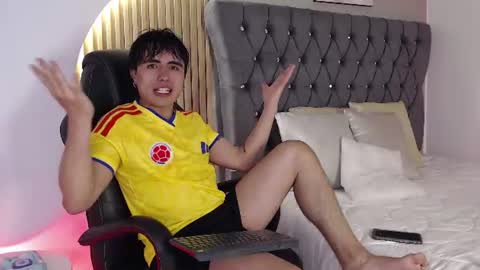 Tommy online show from August 16, 8:02 pm