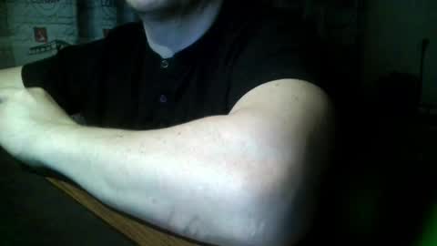 Tommi Li online show from April 14, 7:21 pm