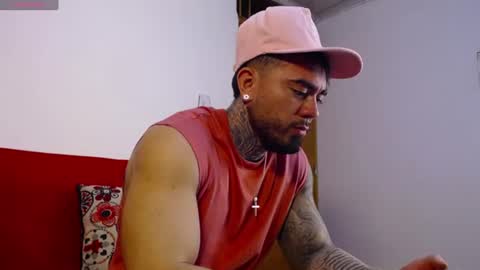 tommyblessd1 online show from July 8, 9:13 am