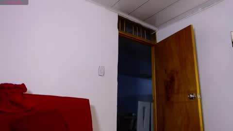 tommyblessd1 online show from July 9, 11:43 pm