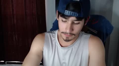tommycutee21 online show from March 12, 6:05 pm