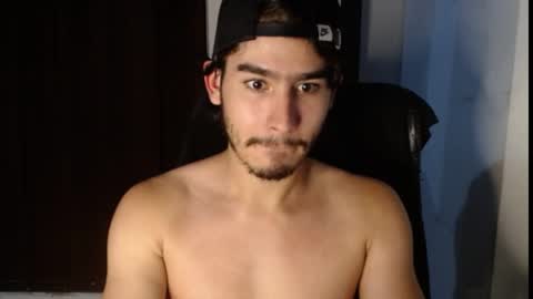 tommycutee21 online show from June 2, 10:18 am