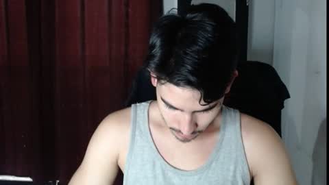 tommycutee21 online show from June 12, 11:28 am
