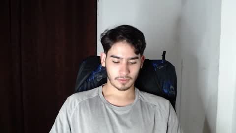 tommycutee21 online show from July 26, 9:36 am