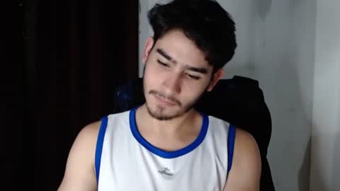 tommycutee21 online show from August 4, 7:38 am