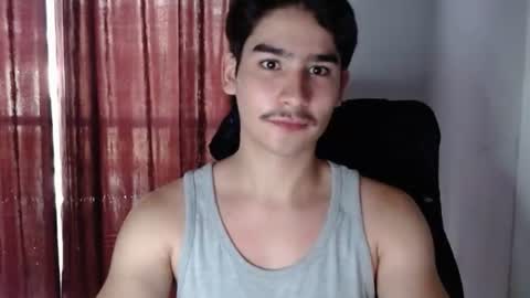 tommycutee21 online show from August 12, 9:50 pm