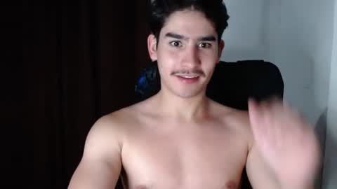 tommycutee21 online show from August 13, 8:50 am