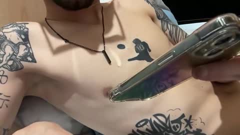 TOMMYDESIREX online show from May 14, 11:37 pm