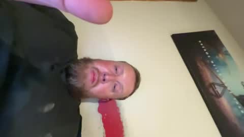 tommygunz62 online show from August 13, 7:55 am