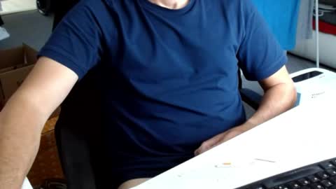 Tom online show from July 6, 11:46 am