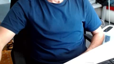 Tom online show from August 11, 9:00 am