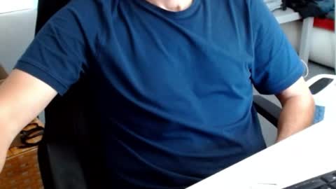 Tom online show from August 11, 12:40 pm