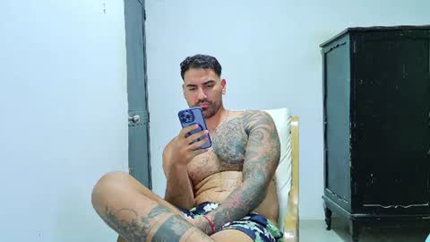 Tomas jhonson online show from July 18, 10:22 pm