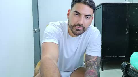 Tomas jhonson online show from July 24, 9:18 pm