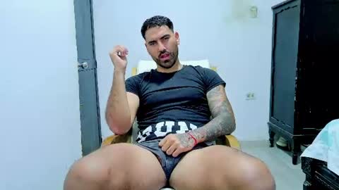 Tomas jhonson online show from August 12, 7:49 pm