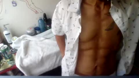 tommy tee online show from July 26, 10:42 am