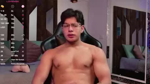 tony_petrov online show from September 7, 12:55 pm