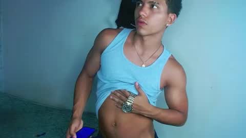 tonydesire_ online show from July 15, 9:49 pm