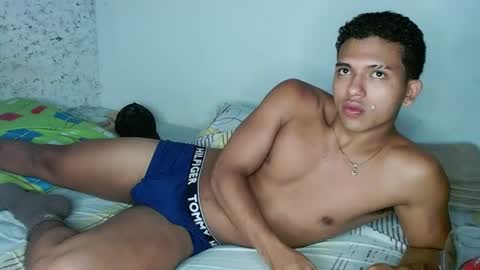 tonydesire_ online show from August 3, 10:39 pm