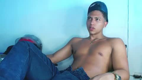 tonydesire_ online show from August 11, 9:17 pm