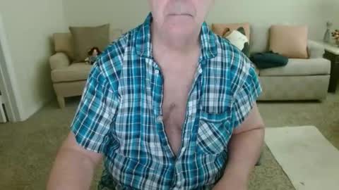 tonysview12000 online show from April 5, 7:50 pm