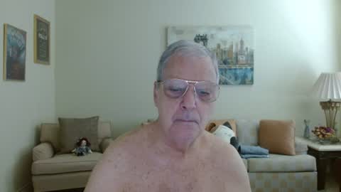 tonysview12000 online show from July 9, 6:46 pm