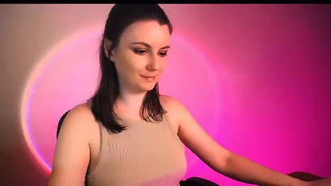 too_beautiful online show from July 29, 7:54 pm