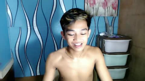 jhonrex online show from August 1, 4:02 pm