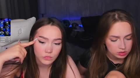 top_twins online show from July 15, 6:53 pm
