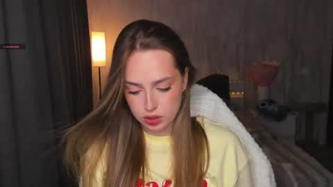 top_twins online show from July 30, 4:14 pm