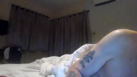 topfoxs30 online show from April 29, 9:17 pm