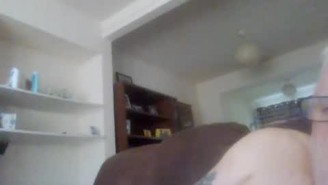 topfoxs30 online show from June 19, 10:15 am