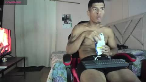 TopTony22 online show from July 14, 1:33 am