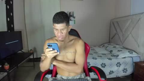 TopTony22 online show from August 12, 1:19 am
