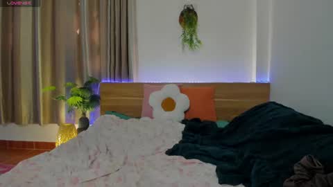 Tori online show from July 31, 11:21 pm