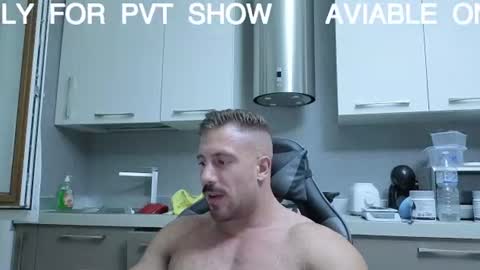 toro_arrapato online show from August 7, 7:58 pm