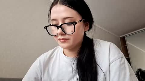 Linda online show from August 5, 11:19 am