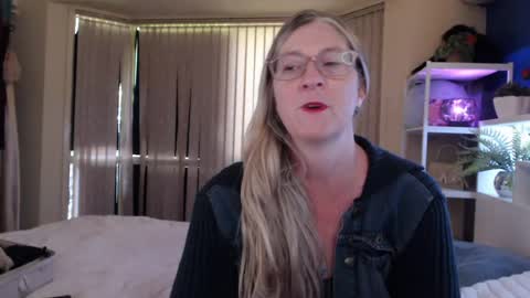 Milly online show from August 3, 1:34 am