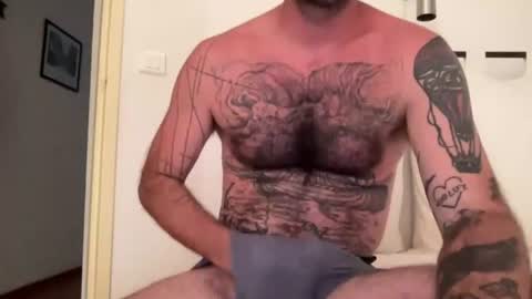 toutsexy online show from July 22, 1:02 pm