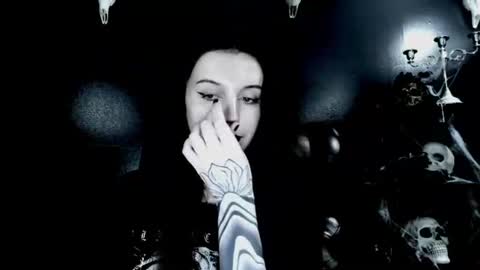 toxicdomme online show from August 4, 11:02 pm