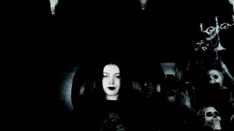 toxicdomme online show from August 6, 3:55 pm
