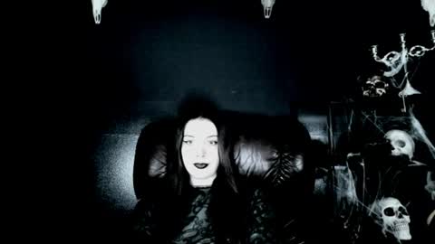 toxicdomme online show from August 6, 8:19 pm