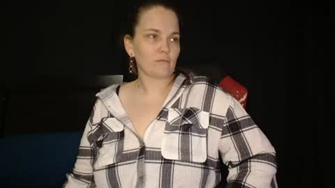Lilly online show from August 13, 7:39 pm