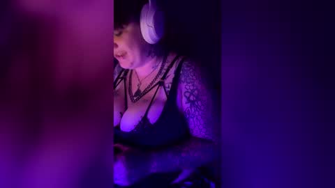 Nightmare online show from June 18, 1:38 am