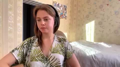 Liv 1st day online show from August 12, 3:36 pm