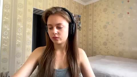 Liv 1st day online show from August 14, 10:19 am