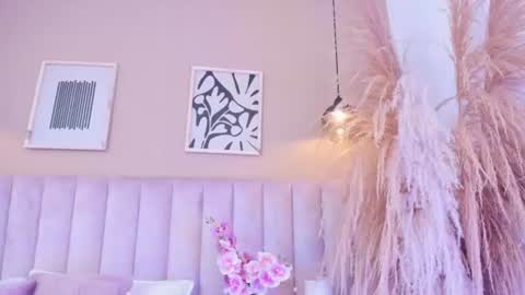 Tracy  online show from August 8, 8:42 pm